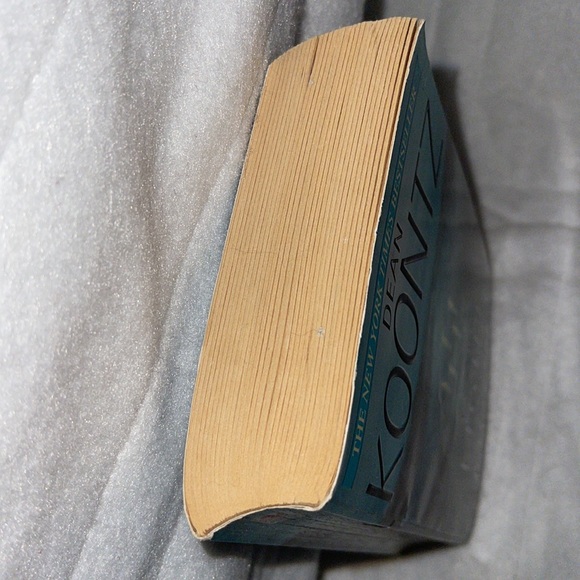 Dean Koontz Soft Cover By the Light of the Moon Book - Picture 4 of 6